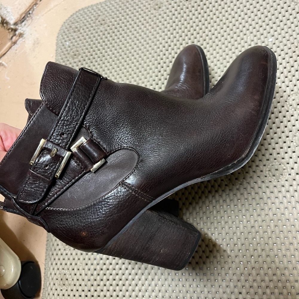 Elegant Brown Leather Ankle Boots